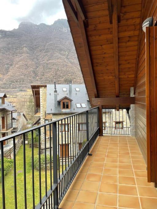Apartamento Duplex En Benasque Anciles Extérieur photo